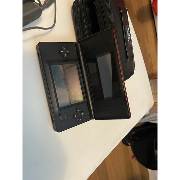 Nintendo‎ Ds Lite , With Case, Game , Charger , (read Description)